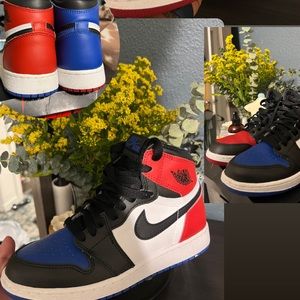 Nike Air Jordan 1 Retro High OG ‘Top 3